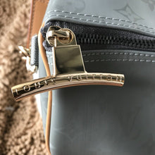Load image into Gallery viewer, LOUIS VUITTON M44939 KEEPALL 50 BANDOULIÈRE
