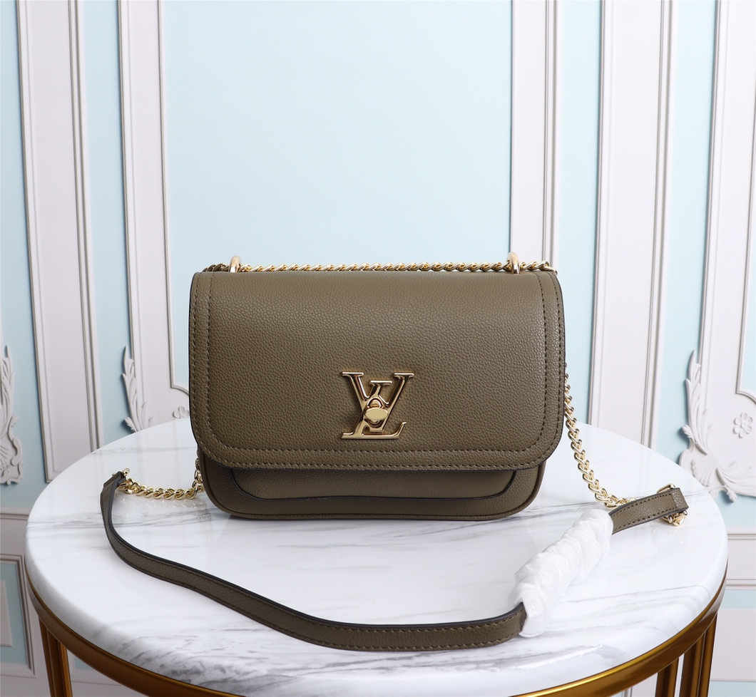 LOUIS VUITTON M57073 LOCKME CHAIN