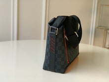 Load image into Gallery viewer, LOUIS VUITTON N40159 DISCOVERY
