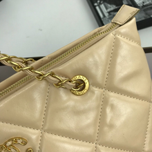 Load image into Gallery viewer, CHANEL B03408 94305
