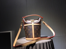 Load image into Gallery viewer, LOUIS VUITTON M43587 DUFFLE
