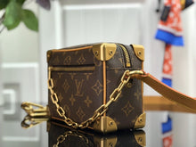 Load image into Gallery viewer, LOUIS VUITTON M44735 MINI SOFT TRUNK
