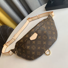 Load image into Gallery viewer, LOUIS VUITTON M43644 BUMBAG
