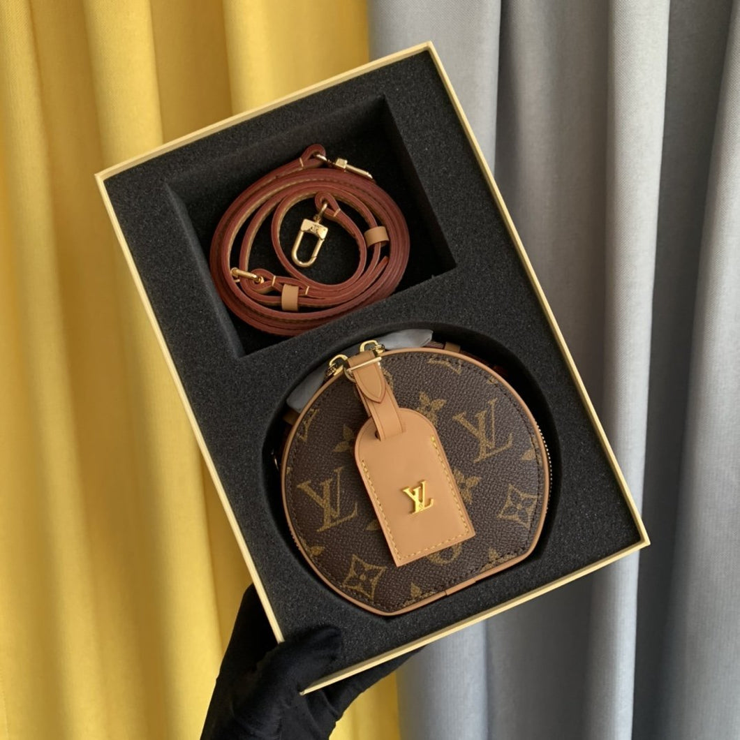 LOUIS VUITTON M45647 BOITE CHAPEAU SOUPLE