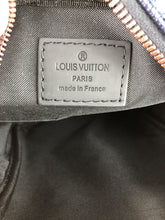 Load image into Gallery viewer, LOUIS VUITTON M43678 DANUBE
