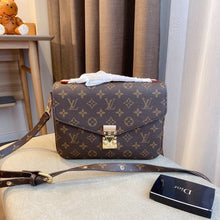 Load image into Gallery viewer, LOUIS VUITTON M44875 POCHETTE MÉTIS
