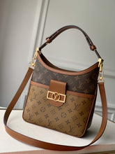 Load image into Gallery viewer, LOUIS VUITTON M45194 HOBO DAUPHINE

