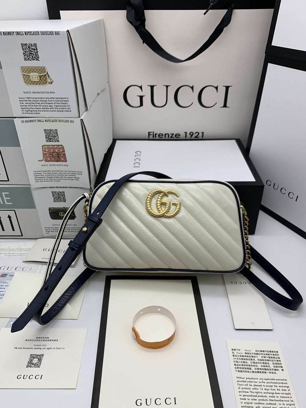 GUCCI 447632 1X5EG 3862