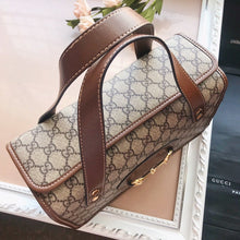 Load image into Gallery viewer, GUCCI 645453 92TCG 8563
