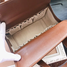 Load image into Gallery viewer, GUCCI 645453 92TCG 8563
