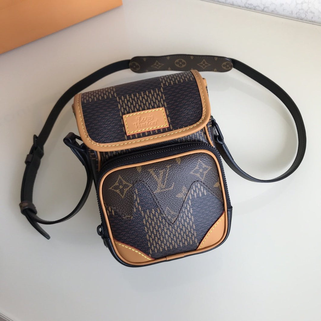 LOUIS VUITTON N40357 AMAZONE