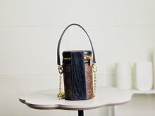 Load image into Gallery viewer, LOUIS VUITTON M68002 PETIT NOE
