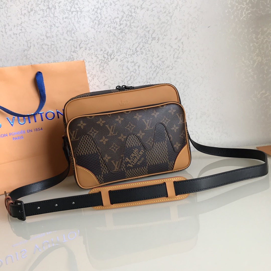 LOUIS VUITTON N40359