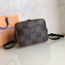 Load image into Gallery viewer, LOUIS VUITTON N40359
