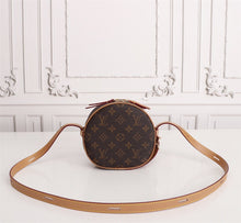 Load image into Gallery viewer, LOUIS VUITTON M52294 BOÎTE CHAPEAU SOUPLE
