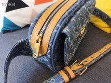 Load image into Gallery viewer, LOUIS VUITTON M44466
