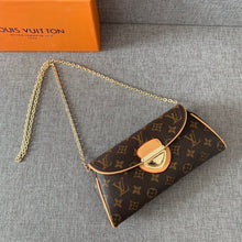Load image into Gallery viewer, LOUIS VUITTON M44470
