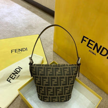 Load image into Gallery viewer, FENDI MON TRESOR
