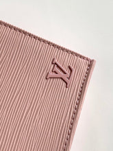 Load image into Gallery viewer, LOUIS VUITTON M69441 PETIT SAC PLAT
