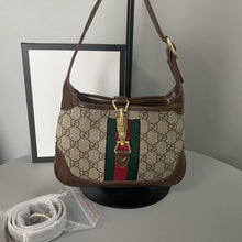 Load image into Gallery viewer, GUCCI 637092 HUHHG 8565
