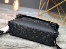 Load image into Gallery viewer, LOUIS VUITTON M40511 VOYAGER
