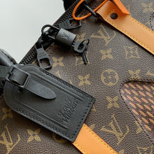 Load image into Gallery viewer, LOUIS VUITTON M40360
