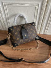Load image into Gallery viewer, LOUIS VUITTON M45571 PETITE MALLE SOUPLE
