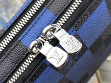 Load image into Gallery viewer, LOUIS VUITTON N60414 ALPHA WEARABLE
