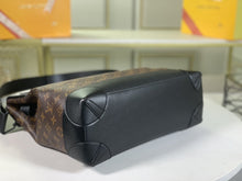 Load image into Gallery viewer, LOUIS VUITTON M44731 STEAMER
