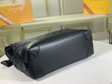 Load image into Gallery viewer, LOUIS VUITTON M44731 STEAMER
