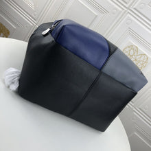 Load image into Gallery viewer, LOUIS VUITTON M30735 DISCOVERY
