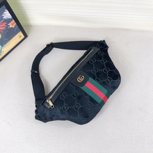 Load image into Gallery viewer, GUCCI 574968GZ8BT
