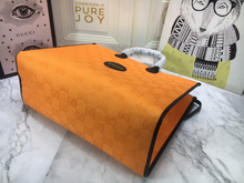 Load image into Gallery viewer, GUCCI 630353 H9HAN
