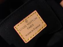 Load image into Gallery viewer, LOUIS VUITTON M57099 NOÉ PURSE
