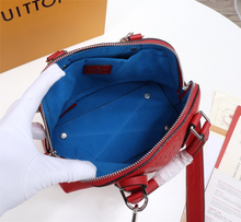 Load image into Gallery viewer, LOUIS VUITTON M44829 NÉO ALMA BB
