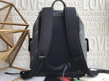 Load image into Gallery viewer, GUCCI 495563 K9R8X 1071
