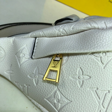 Load image into Gallery viewer, LOUIS VUITTON M44812 BUMBAG
