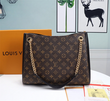 Load image into Gallery viewer, LOUIS VUITTON M43758 Trunk Clutch
