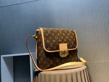 Load image into Gallery viewer, LOUIS VUITTON M51422 Canvas
