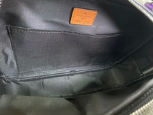Load image into Gallery viewer, LOUIS VUITTON M45457 MULTIPOCKET
