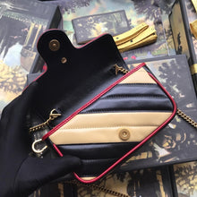 Load image into Gallery viewer, GUCCI 574969 Marmont

