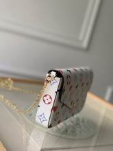 Load image into Gallery viewer, LOUIS VUITTON M61276 POCHETTE FÉLICIE
