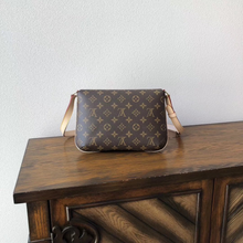 Load image into Gallery viewer, LOUIS VUITTON M51257
