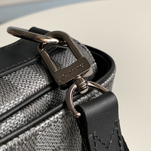 Load image into Gallery viewer, LOUIS VUITTON N50013 STUDIO
