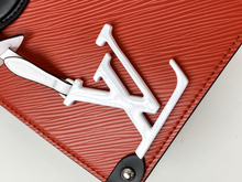 Load image into Gallery viewer, LOUIS VUITTON M56081 ONTHEGO
