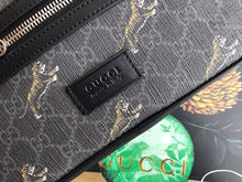 Load image into Gallery viewer, GUCCI 474293 G02BN 8992
