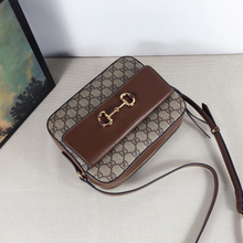 Load image into Gallery viewer, GUCCI 645454 92TCG 8563
