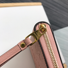 Load image into Gallery viewer, LOUIS VUITTON N63069 ZIPPY
